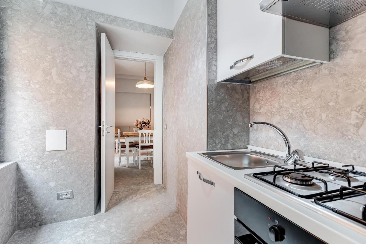 Crystal Trevi Fountain - Romedreamhome Kültér fotó